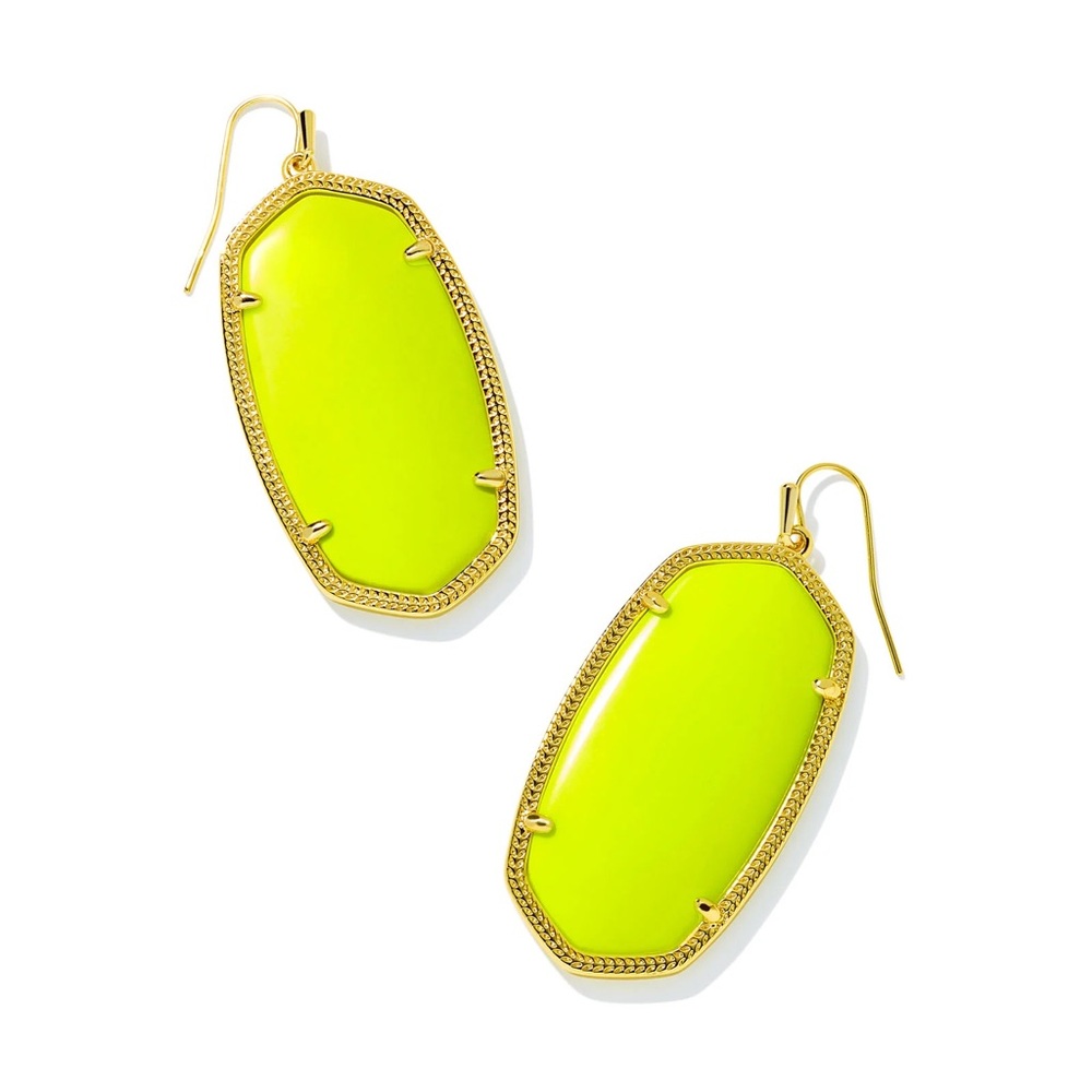 Kendra Scott Danielle Gold Statement Earrings in Neon Magnesite